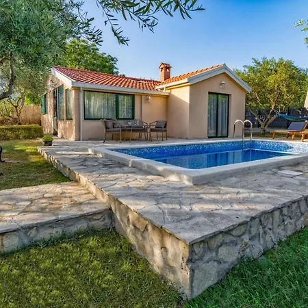 Holiday home Hidden Gem With Pool In Kastel Stafilic - Two Bedroom With Pool Kastela